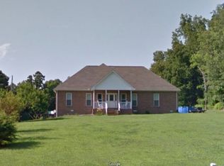 7011 Highway 100, Bon Aqua, TN 37025