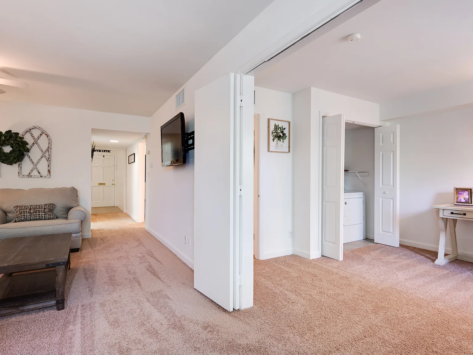 The Arbors Apartments — Photo 4