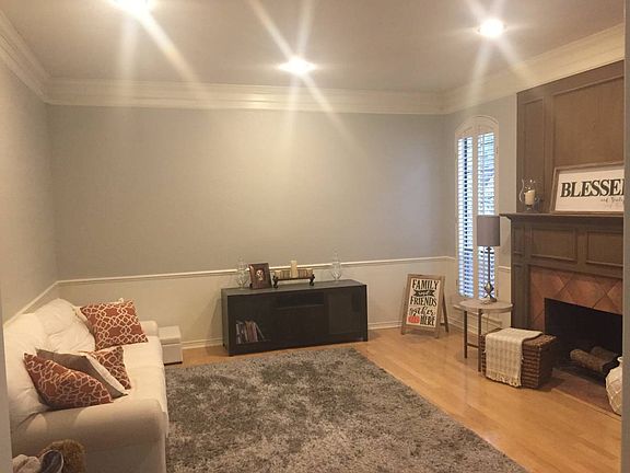 5th image of 6407 Clubhouse Cir