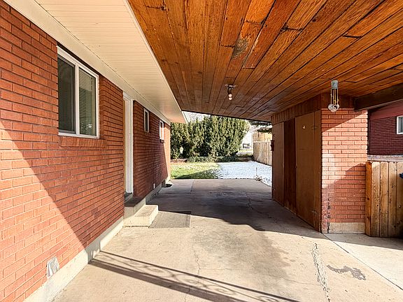 2nd image of 3360 S Gramercy Ave #2