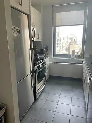 Rented by Oxford Property Group | media 8