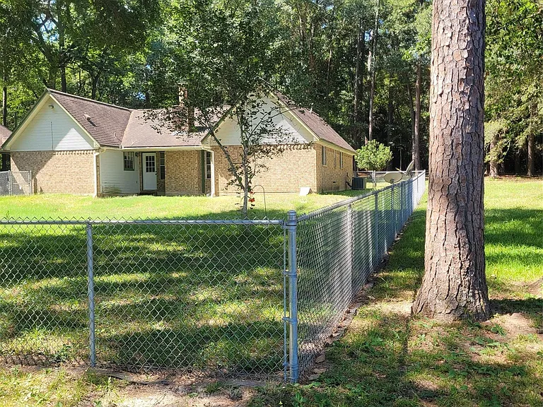 4 Sarah Lynn Ln — Photo 15