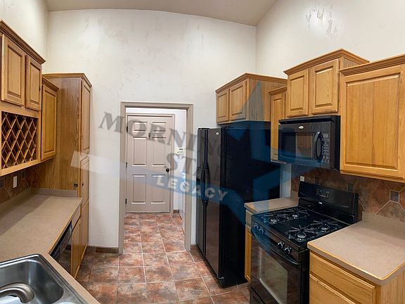 2nd image of 1252 Mission Nuevo Dr APT D