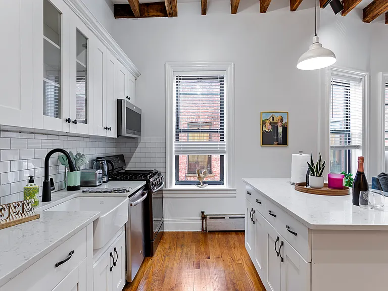 281 Buffalo Ave #2 — Photo 9
