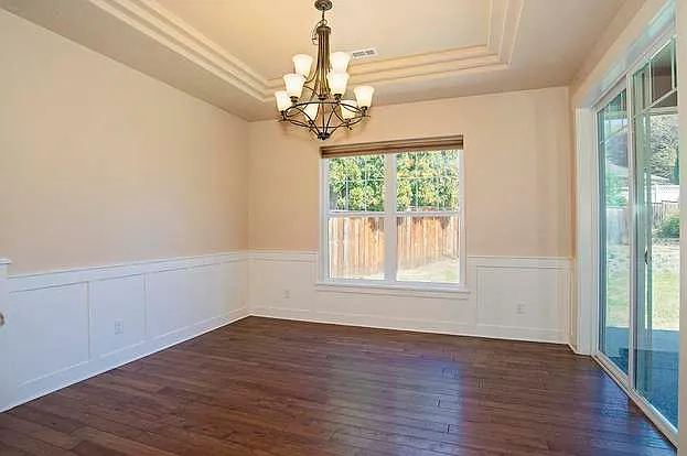 630 Camino Claire St — Photo 10