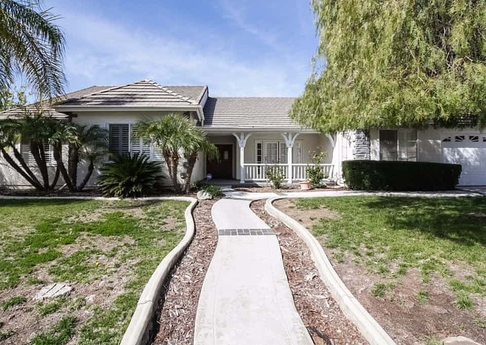 1st image of 10311 Starshine Dr