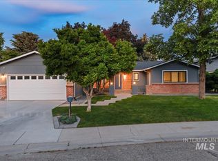 5628 N Kriscliffe Ct, Boise, ID 83704