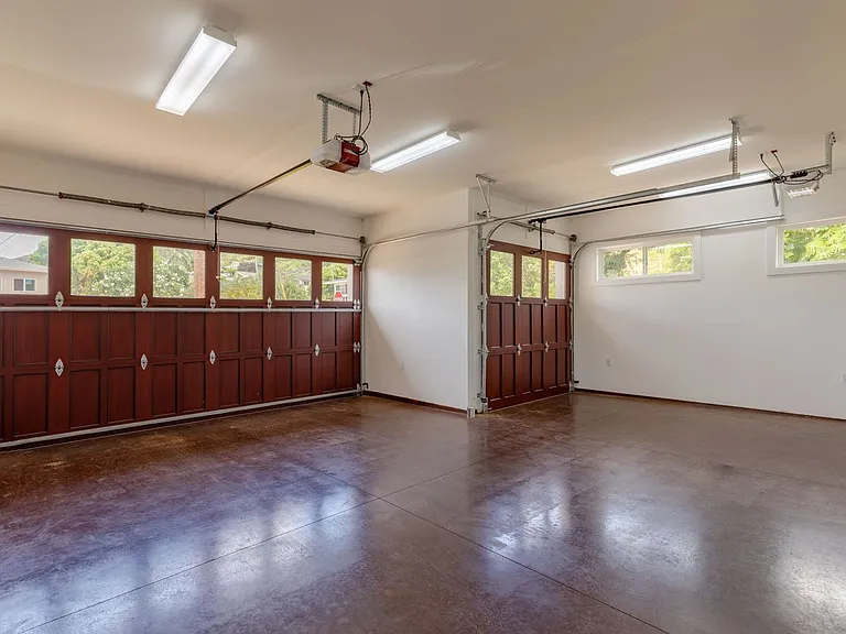 154 Mokumanu Dr — Photo 20