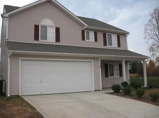 700 Topsail Dr, Browns Summit, NC 27214