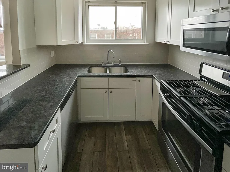 1409 N 76th St #13-403 — Photo 3