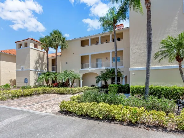 5020 Harmony Cir APT 104, Vero Beach, FL 32967