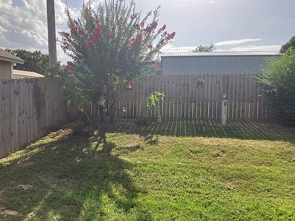 4th image of 12451 Maryland Pl