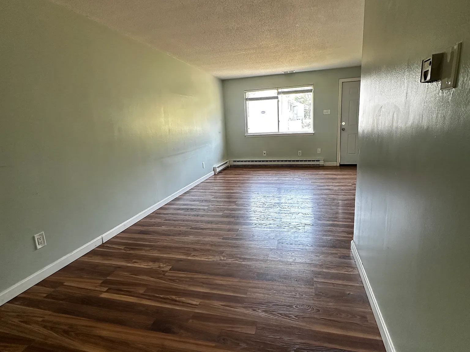 616 Portland St — Photo 2