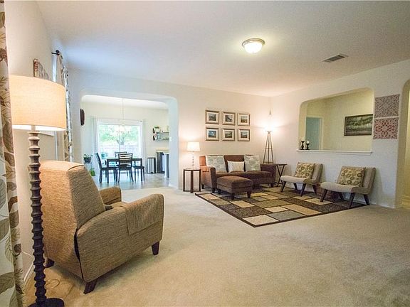 5th image of 2709 Claremont Ct