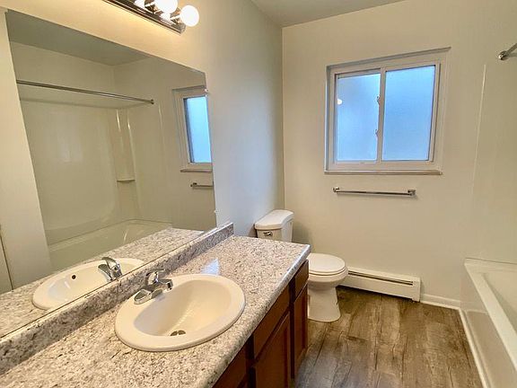 3rd image of 1136 Michigan Ave #37