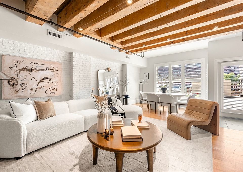 1st image of 40 Commercial Wharf #40