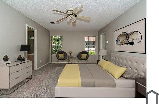 3rd image of 4602 Bellcrest Dr