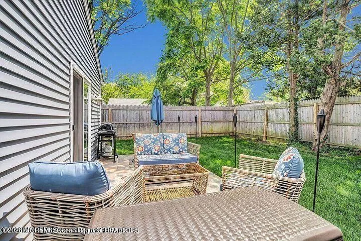 68 Berry Pl — Photo 13