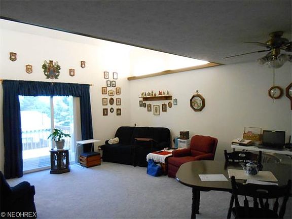4th image of 1561 Iris Glen Dr