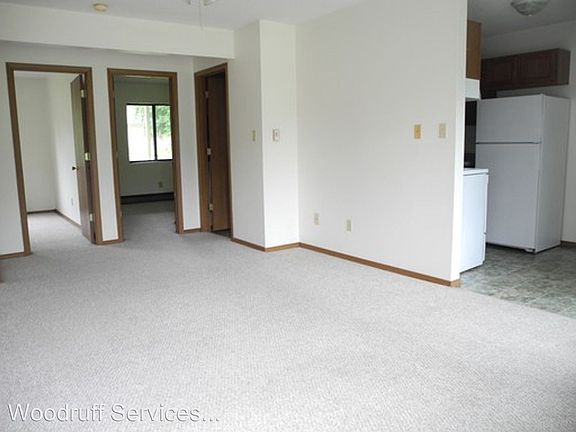 4th image of 505 N Hickory St APT 10