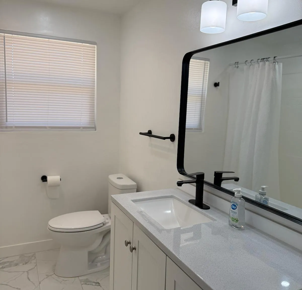 2506 S Watson St — Photo 2