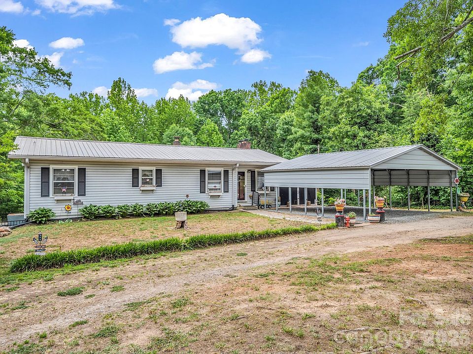1st image of 408 Hollis Rd