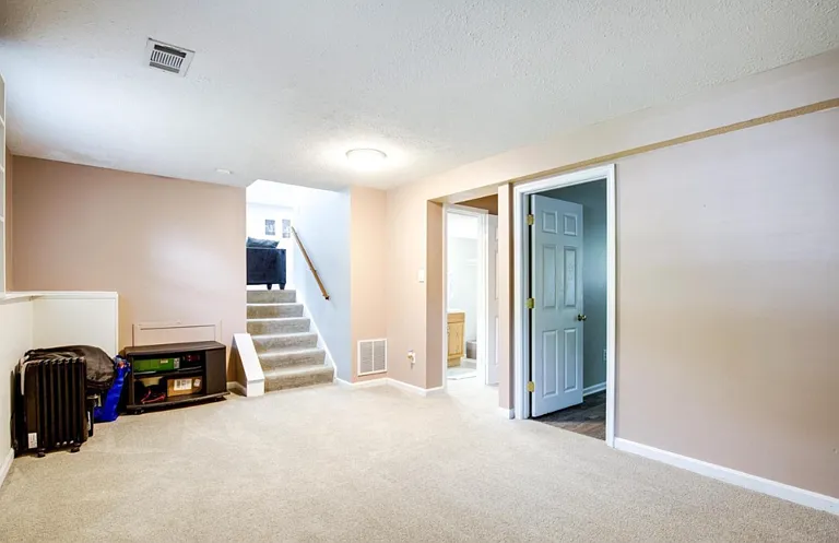 15337 Edgehill Dr — Photo 5