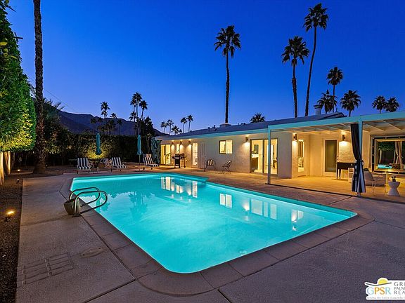 4th image of 1075 E Olive Way