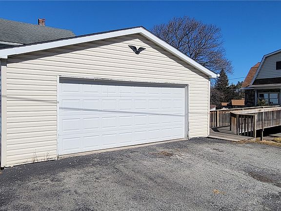 2nd image of 60 Strayer St