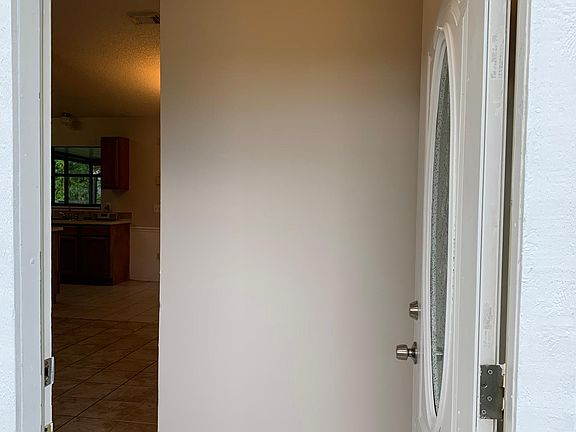 2nd image of 7106 Santa Clara Blvd