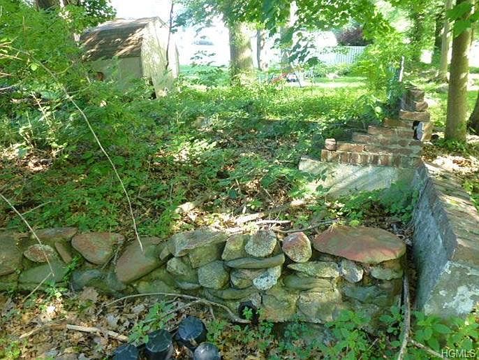 1st image of 51 Sherwood Dr