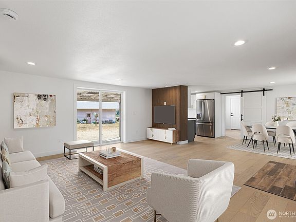 5th image of 77 Diamond Avenue