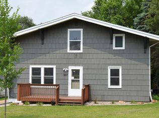 209 Cathcart St, Le Sueur, MN 56058