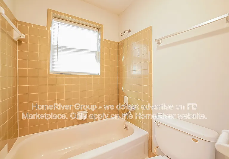 2790 Normandy Cv — Photo 10