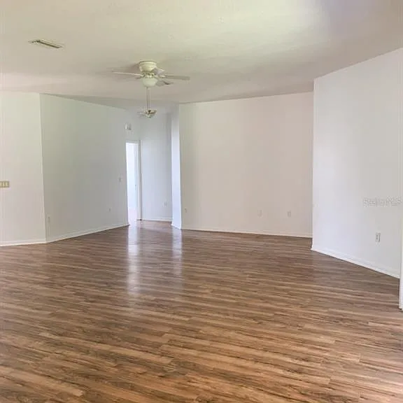 9 Royal Palm Ln — Photo 8