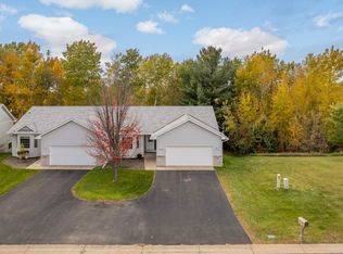 900 Shady Ridge Ln, Braham, MN 55006