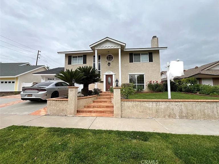 27909 Wellston Dr — Photo 17