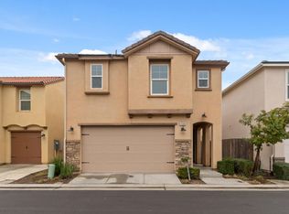 1568 Lambourn Way, Clovis, CA