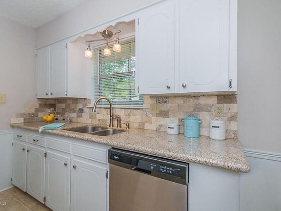 4th image of 318 Orgeron Dr
