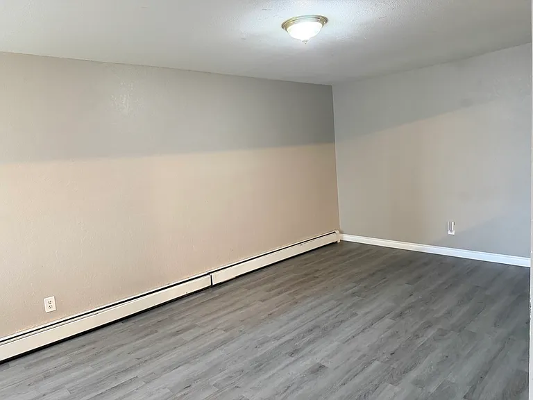 4307 Harrison St #2 — Photo 3