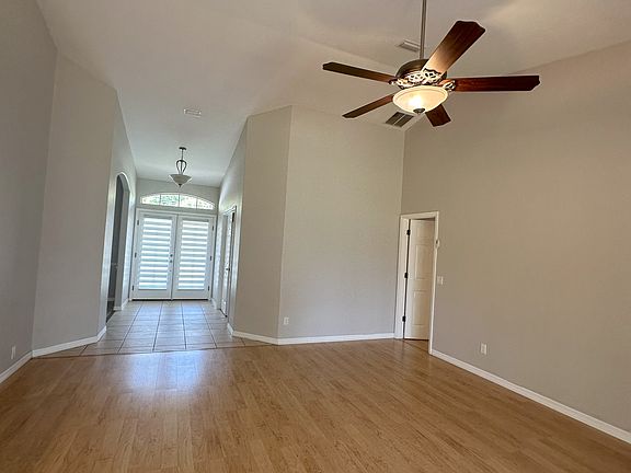 3rd image of 4219 Mokena Ave