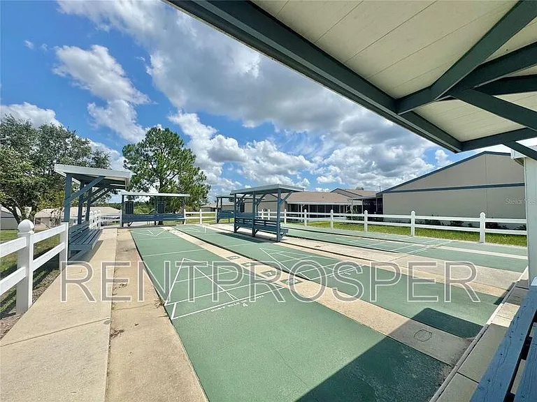 350 Winter Ridge Blvd — Photo 21