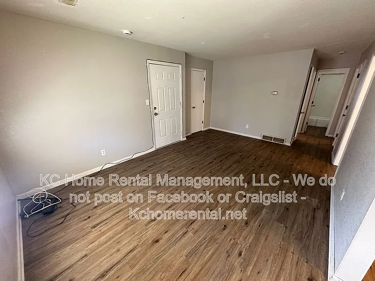 13428 Spring St #2 — Photo 7