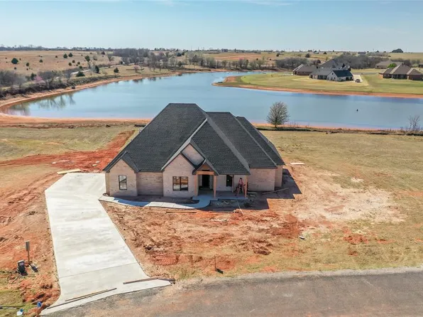 2190 Hux Dr, Blanchard, OK 73010