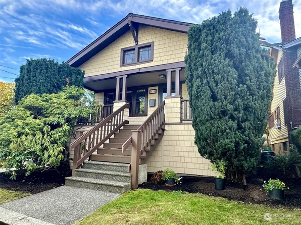 429 N 61st Street, Seattle, WA 98103