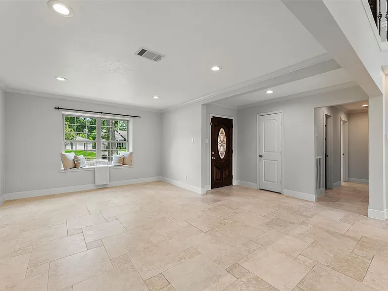 14115 River Forest Dr — Photo 7