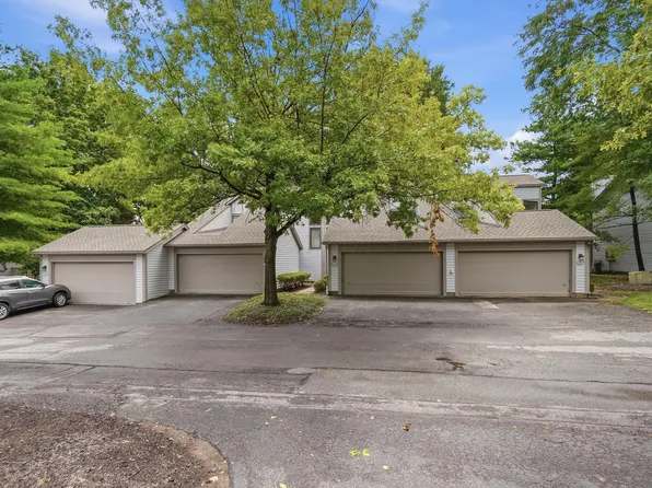 2691 Woodland Trail Dr, Columbus, OH 43231