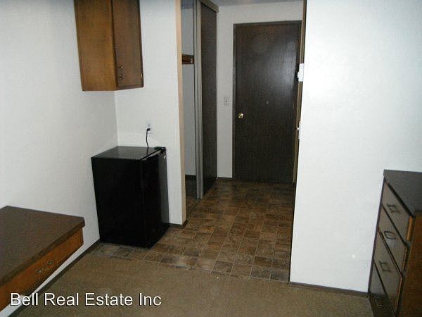2nd image of 1560 Lincoln St APT 17