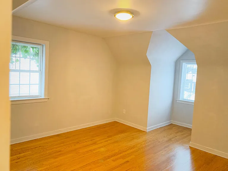 1434 Elliott St SE — Photo 6