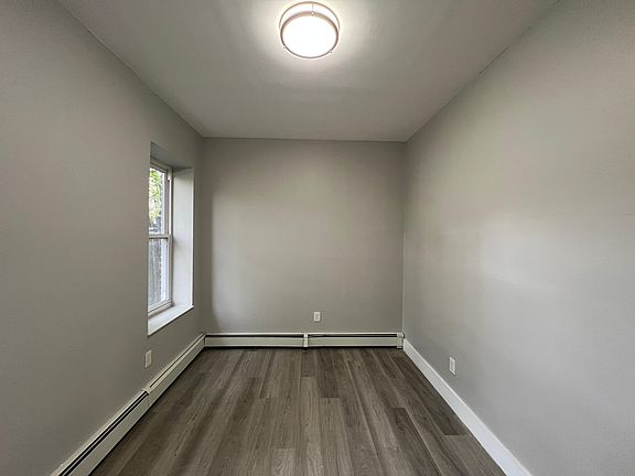 5th image of 127 Wade St #17E